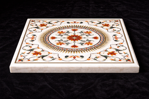 Mesa de Comedor o Café de Lujo con Incrustaciones de Mármol Personalizadas, Diseño Floral en Piedra Hecho a Mano, para Decoración de Interiores - Product Image 4