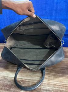 Bolsa de Viaje de Fin de Semana de Cuero con Logotipo Personalizado Vintage, Unisex, con Cierre de Cremallera, Asa Suave, Capacidad de 36-55L, Duradera - Product Image 4