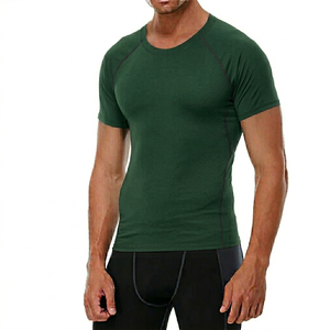 Camiseta Deportiva de Compresión de Manga Corta Verde para Hombre, de Secado Rápido, Cuello Redondo, Estilo Deportivo, Tejido de Poliéster - Product Image 1