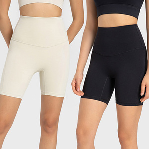 Ensemble court de compression pour femme, nouveau stock, meilleur design, vente en ligne, directement de l'usine - Product Image 1