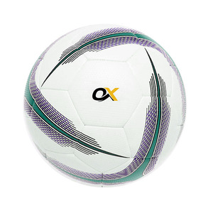 Balón de fútbol Oxva Industries de rendimiento premium, diseñado para campeones, que ofrece un control, velocidad y efecto superiores. - Product Image 4