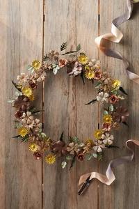 Corona Floral Metálica Rústica Hecha a Mano, Redonda, Decorativa, sin Luces, Paquete Individual - Product Image 2
