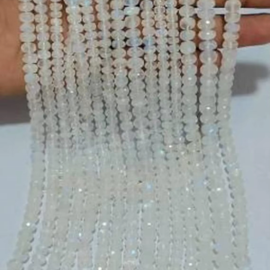 Pierre de lune arc-en-ciel naturelle perles rondelle à facettes pierre de lune arc-en-ciel feu avec changement de couleur unique - Product Image 1