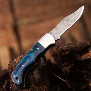 มีดพับเหล็กดามัสกัสเกรดอุตสาหกรรม ทำด้วยมือ ด้ามไม้ปักก้า ปลายมีดทรงหยดน้ำ พร้อมบอสเทอร์เหล็ก สำหรับพกพา ล่าสัตว์ และกิจกรรมกลางแจ้ง - Product Image 3