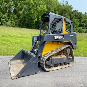 Chargeuse compacte John Deere à haute capacité de charge - Composants essentiels : Pompe 90 CV, Boîte de vitesses, Haute efficacité opérationnelle - Product Image 6