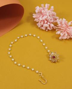 Chaîne de nez plaquée or avec perles Kundan, bijou de mariée pour fiançailles et mariage, design floral en zircon, accessoire de piercing pour femme - Product Image 2