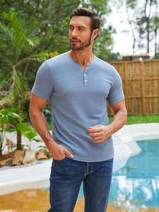 Camiseta de Textura Waffle de Alta Calidad, Fabricante de Ropa Casual Premium - Product Image 5