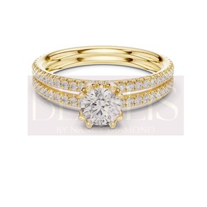 Anillo Solitario de Diamante Redondo Brillante Plateado Blingls con Banda Pavé, Conjunto Nupcial para Mujer, Venta al por Mayor de Joyería Fina - Product Image 4
