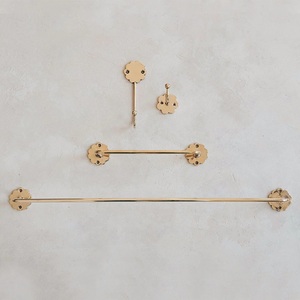 Ensemble de porte-serviettes mural de luxe, design floral, support de rangement pour salle de bain, élégant, en métal, double niveau, résistant à la rouille - Product Image 2