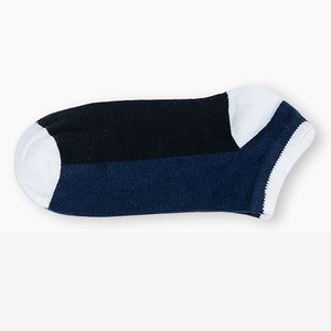 Premium Custom Cotton Unisex <b>Crew</b> <b>Socks</b> Breathable Casual Sports <b>Socks</b> For Men And <b>Women</b> Custom Logo Wholesale - Product Image 5