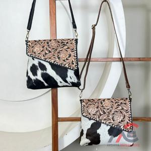 2026 New Arrival Hand Tooled Cowhide Leather Women's Messenger Bags Wholesale Vintage Style Floral Flap Crossbody Shoulder Bag - Product Image 1