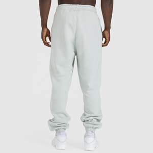 Pantalon de jogging décontracté pour homme en coton blanc, taille mi-haute avec cordon de serrage, coupe droite avec poches, collection automne 2026 – Tendance - Product Image 3