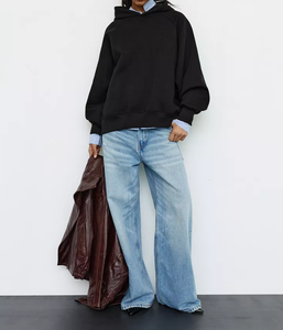 Sweat-shirt à capuche noir pour femme, coupe classique, manches longues, en coton/fibre de bambou, écologique et respirant - Product Image 5