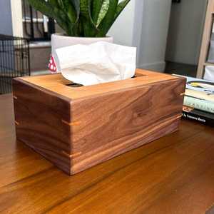 Porta Servilletas Decorativo de Madera con Diseño Tallado, Forma Rectangular, Ecológico, Hecho a Mano, Organizador para el Hogar - Product Image 6
