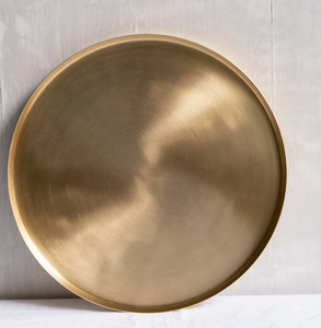 Bandeja de Servir de Latón Hecha a Mano de Primera Calidad, Elegante Bandeja Decorativa de Aluminio, Perfecta para Servir Té, Café, Bocadillos, Bebidas y Frutas - Product Image 6