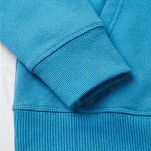 Sweat à capuche zippé classique pour femme, couleur personnalisée, manches avec trous pour les pouces, confortable, pull zippé pour femme - Product Image 6