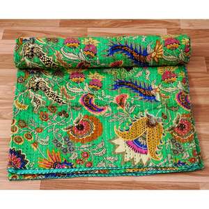 Colcha Kantha hecha a mano 100% algodón, hermosa con estampado floral indio y paisley, para decoración del hogar y uso doméstico. - Product Image 4