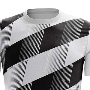 Vente en gros Nouvelle arrivée Maillot de football professionnel personnalisé avec impression numérique Matière polyester Séchage rapide pour vêtements de sport - Product Image 5