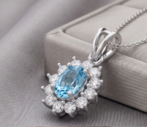 Collar de Lujo con Colgante Ovalado Azul Elegante con Diamantes Cultivados en Laboratorio |   Colgante Halo |   Joyería Fina Clásica - Product Image 6