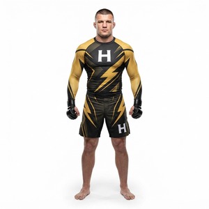 Ensemble de shorts de combat MMA et de rashguard de compression personnalisés par sublimation pour hommes et femmes, vêtements de sport - Product Image 5
