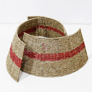 Base de Mimbre para Árbol de Navidad Hecha a Mano en Vietnam por Artex Dong Thap, Base de Ratán Duradera y Decorativa para Árboles Navideños - Product Image 4