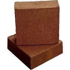 Bloc de cocopeat écologique et biologique, fabriqué à partir de fibres de noix de coco naturelles, favorisant une forte rétention d'humidité et le développement des racines - Product Image 2