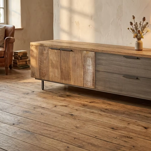 Mueble para TV Dexter de Madera Maciza de Teca, 2 Cajones, Estilo Minimalista, Acabado Natural, Moderno, para Dormitorio o Sala de Estar - Product Image 3