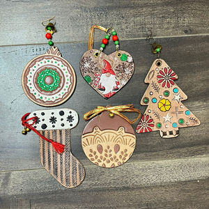 Adorno de Cuero de Vaca con Forma Redonda para Árbol de Navidad, Decoración Navideña Personalizada para Exteriores, Novedad - Product Image 4