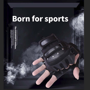 Gants de conduite en cuir perforé marron avec fermeture à pression réglable au poignet, design respirant unisexe pour la course automobile et l'usage en extérieur - Product Image 5