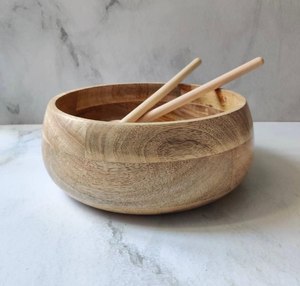 Bol de service en bois au design 2026, avec cuillère à salade, pour la table, la vaisselle, les collations, les soupes et la présentation des aliments, au meilleur prix - Product Image 1