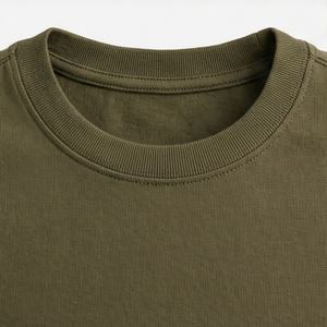 เสื้อยืดคอกลมแขนสั้นคุณภาพสูงสำหรับผู้หญิง โพลีเอสเตอร์ สไตล์ลำลอง แฟชั่นฤดูร้อน สีพื้น สามารถปรับแต่งสีได้ - Product Image 4