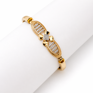 18ct Gold White Crystal Floral <b>Charm</b> Bracelet for Women Elegant Minimalist Chain Jewelry Wedding Party Daily Wear Gift - Product Image 1