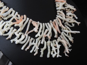 Bâtons de corail blanc poli brut, 16 pouces, 30x4 à 8x2 mm (environ), pierre naturelle pour la fabrication de bijoux, certifiée par un tiers, taille du trou - Product Image 4
