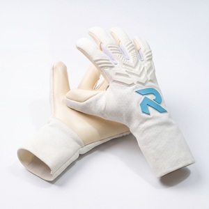 High Quality Strong Grip Anti-Slip and Breathable <b>Goalkeeper</b> <b>Gloves</b> Football <b>Gloves</b> Soccer <b>Gloves</b> for Adults Children - Product Image 3