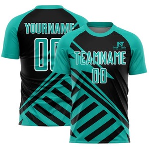 Vêtements de sport confortables pour hommes, uniforme de football 100% polyester, uniforme de football sur mesure pour hommes - Product Image 4