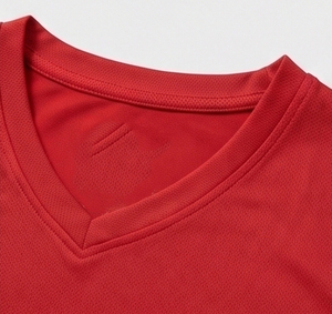 T-shirt de sport à manches longues pour homme, col en V, coupe ajustée, sous-vêtement technique, idéal pour le yoga et l'entraînement, compression - Product Image 4