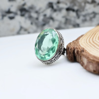 Bague en laiton plaqué argent avec péridot, grande pierre verte ovale, style vintage, bijou de déclaration