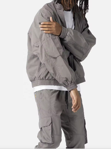 Custom Streetwear 100% Polyester Nylon <b>Waterproof</b> Men Oversized Zip up <b>Jackets</b> Cargo Track Windbreaker <b>Jacket</b> for Men - Product Image 4