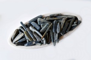Wholesale Bulk Blue Kyanite Tumbled Stones Semi Precious Crystal Gravel <b>Stone</b> For Home Decor <b>Art</b> - Product Image 4