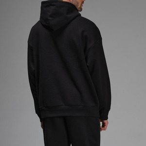 เสื้อสเวตเชิ้ตมีฮู้ดสีดำสำหรับผู้ชาย สีพื้น โลโก้ด้านหน้า สวมใส่สบาย แขนยาว ผ้าฝ้ายเนื้อปานกลาง สไตล์ฤดูใบไม้ร่วง - Product Image 6