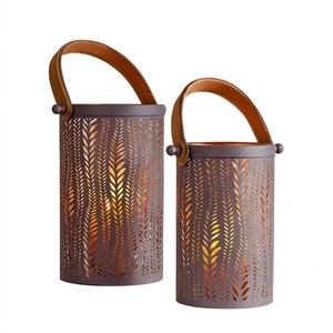 Portavelas de cristal acanalado con soporte para velas tipo pilar, hecho a mano con alta calidad en Brasscity Moradabad, para el hogar, jardín o patio. - Product Image 3