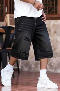 กางเกงยีนส์ขาสั้นทรงหลวมสำหรับผู้ชาย ขาดๆ เซอร์ๆ ยาวเลยเข่า ความยาวขาใน 14 นิ้ว - Product Image 2