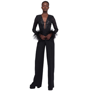Elegante Mono Largo Negro de Lentejuelas para Mujer con Mangas de Plumas, Cintura Alta, Cuello en V, Manga Larga, para Fiesta - Product Image 1