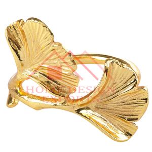 Servilletero de hoja de Ginkgo dorado de último diseño, centro de mesa de Metal decorativo para el hogar para sala de estar y cocina - Product Image 1