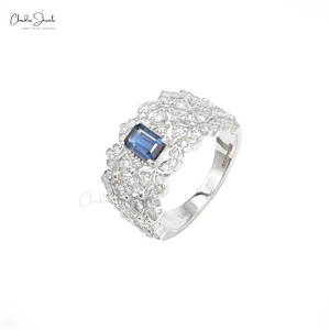 Bague en or blanc massif 14 carats avec saphir bleu véritable taille octogonale 6x4mm et grappe de diamants, bague statement pavée, bijoux certifiés IGI - Product Image 2