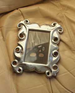 Metal Picture <b>Frame</b> With Durable Construction For Living Room Bedroom Office And Hotel Decoration - Product Image 1