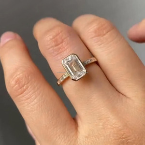 ชุดฝาแหวนหมั้นเพชรโมอิส925าไนต์ตัดมรกตแหวนแต่งงานเงินแท้แบบก้านข้างสำหรับตัดแหวนครบรอบแบบยุโรป - Product Image 4