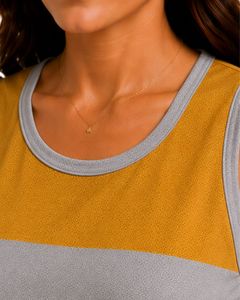 Ensemble de pyjama en satin pour femmes, rayé jaune moutarde et gris, débardeur sans manches avec short à cordon, tenue de nuit de luxe - Product Image 4
