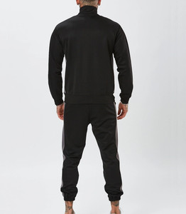ชุดเซ็ตเสื้อฮู้ดและกางเกงวอร์มผู้ชายแฟชั่นลำลองสองชิ้นเข้าชุดกัน - Product Image 5