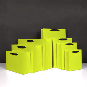 Sacs en papier kraft écologiques et recyclables les plus vendus, imprimés sur mesure, nouveau design, excellents pour la vente en gros, attrayants et élégants - Product Image 6